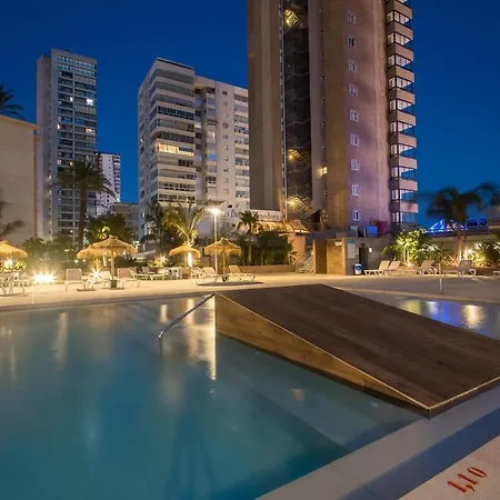 ホテル Les Dunes Comodoro 4*