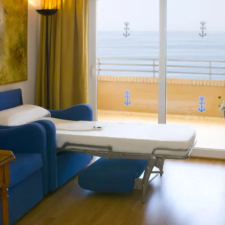 ホテル Les Dunes Comodoro ベニドルム