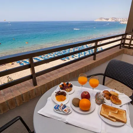 Szálloda Les Dunes Comodoro Benidorm