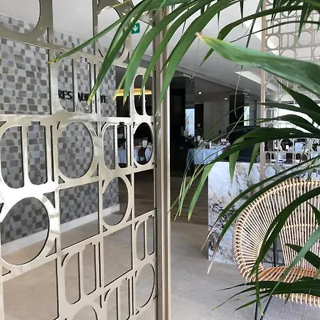 Les Dunes Comodoro Szálloda Benidorm