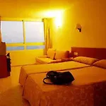 Hotel Les Dunes Comodoro 4*