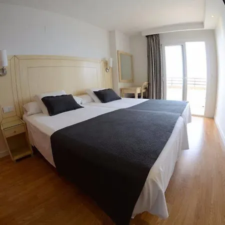 Les Dunes Comodoro מלון 4*